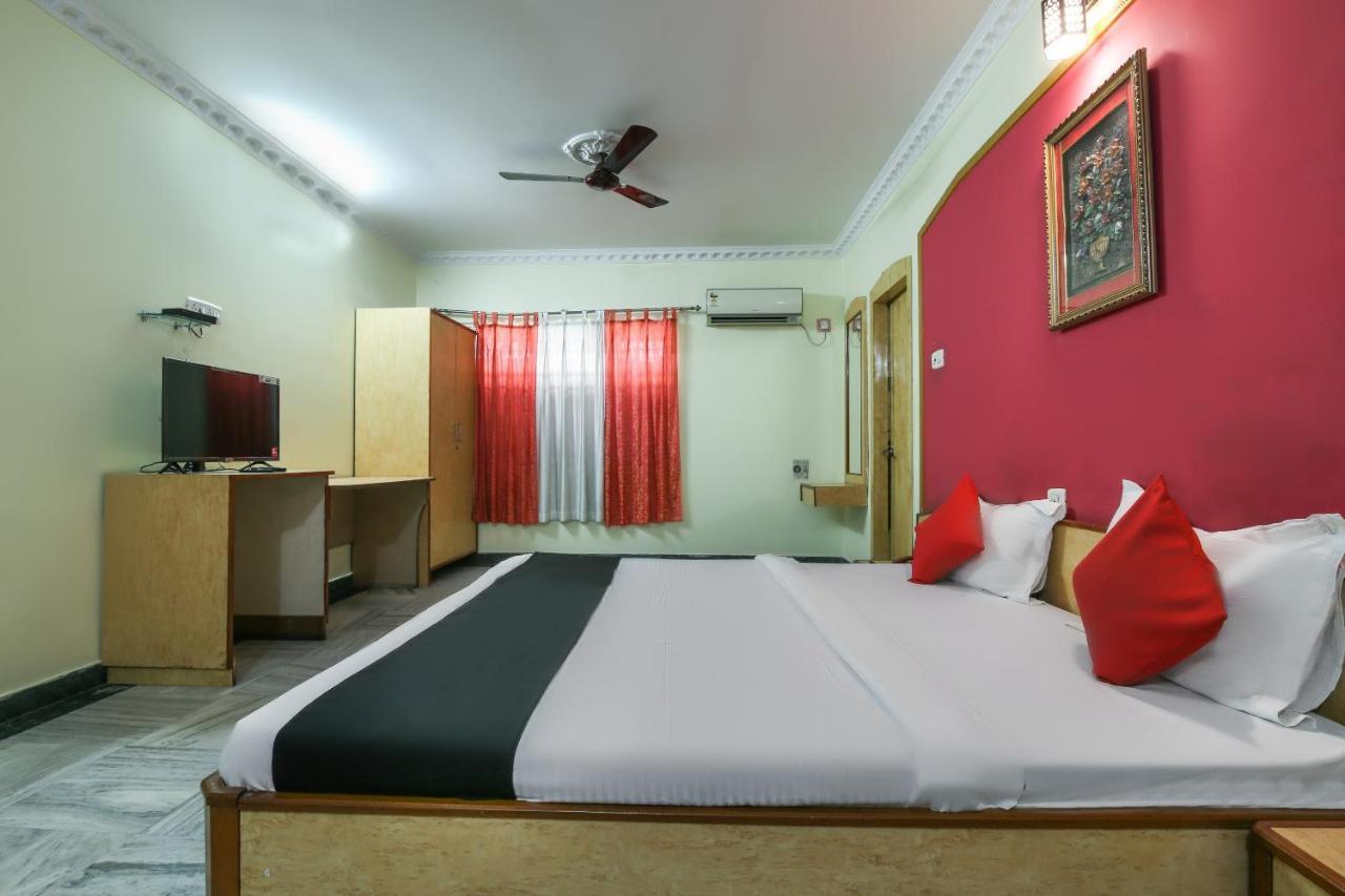 Capital O 65036 Hotel Siddhi Vinayak Дханбад Екстер'єр фото