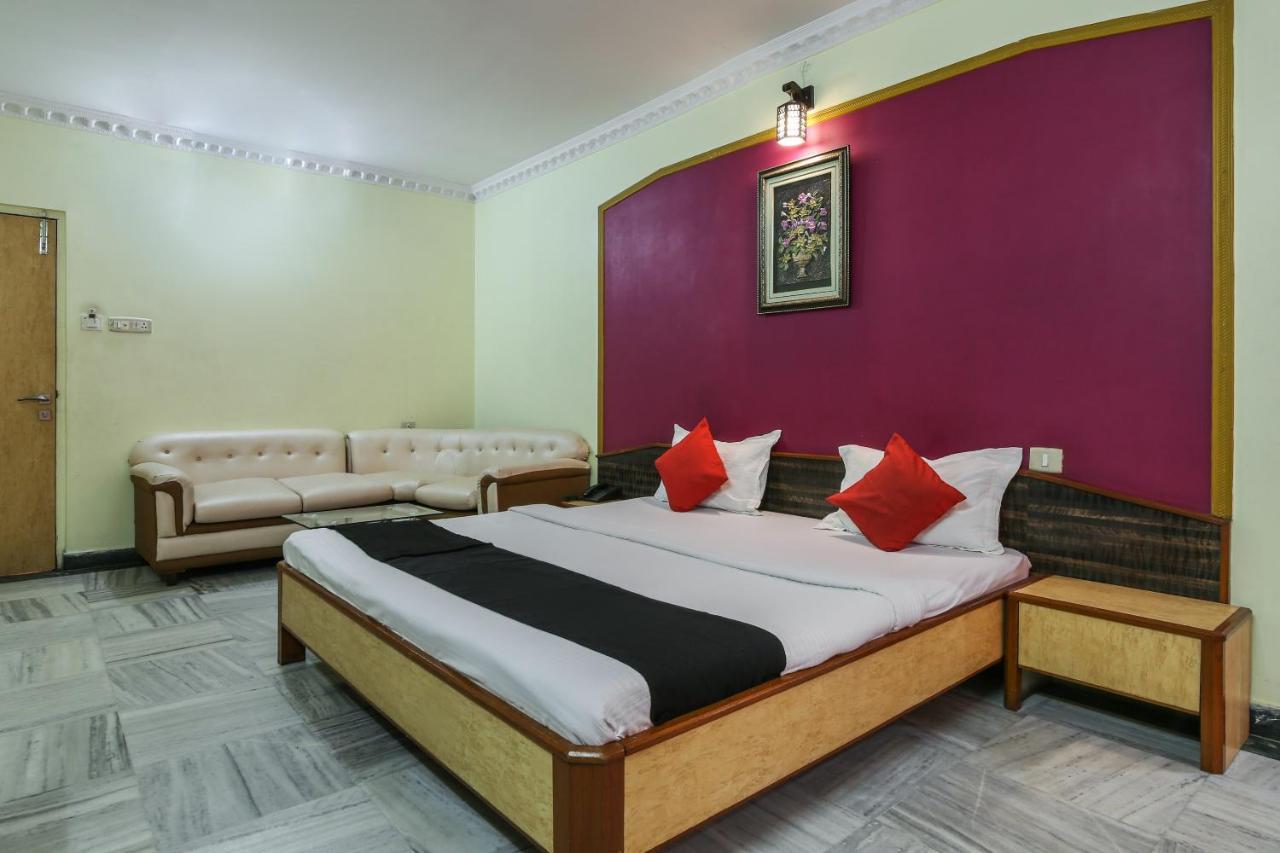 Capital O 65036 Hotel Siddhi Vinayak Дханбад Екстер'єр фото