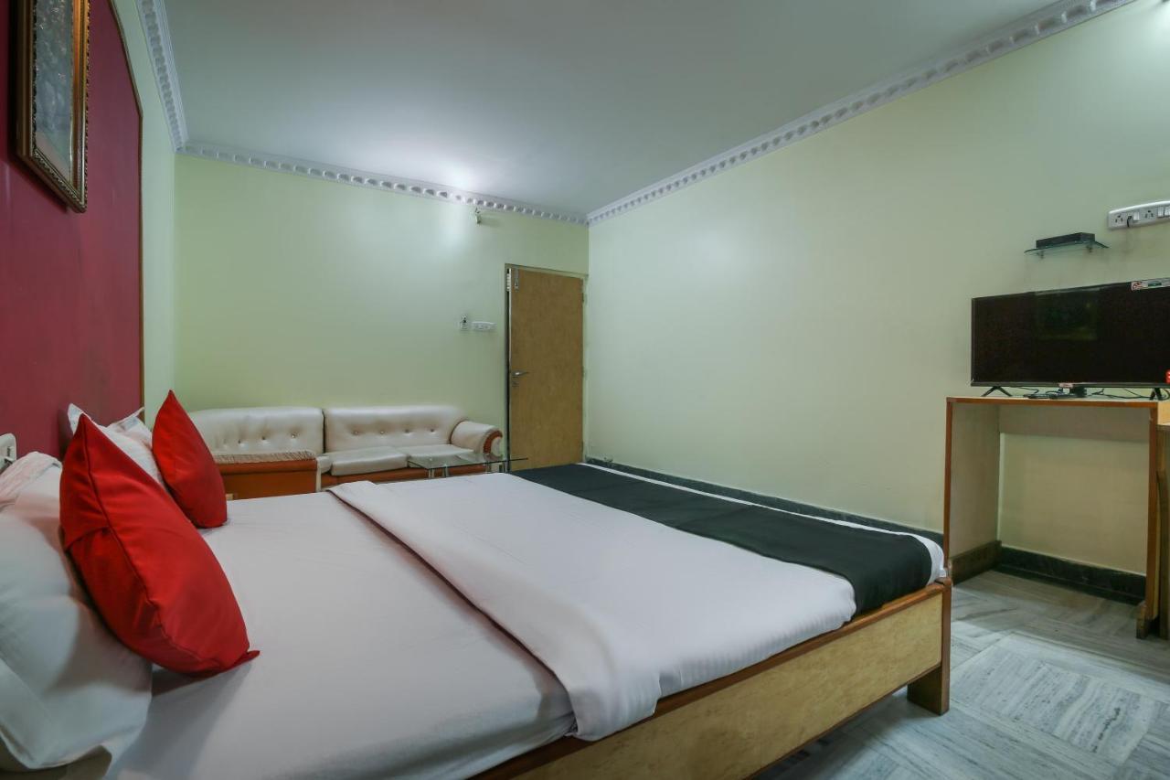 Capital O 65036 Hotel Siddhi Vinayak Дханбад Екстер'єр фото