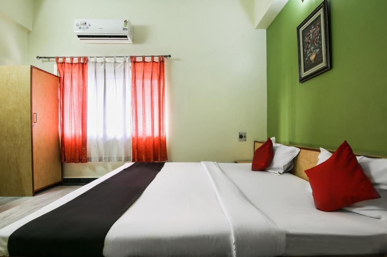 Capital O 65036 Hotel Siddhi Vinayak Дханбад Екстер'єр фото