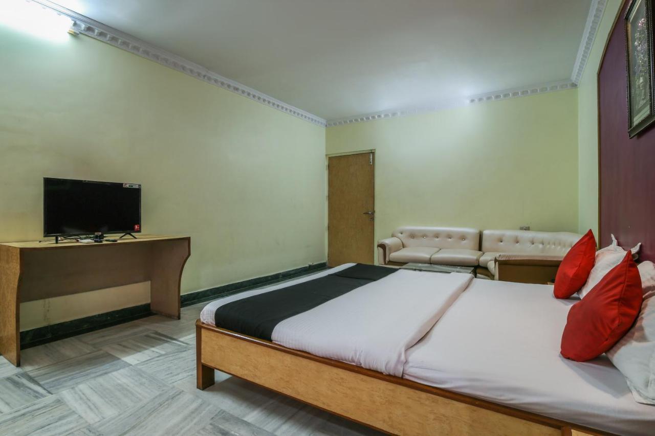 Capital O 65036 Hotel Siddhi Vinayak Дханбад Екстер'єр фото